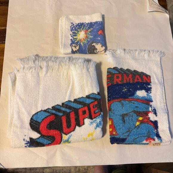 Vintage DC Comics 1978 Superman Bathroom Towel Set: bath & hand towel, washcloth - Picture 1 of 16